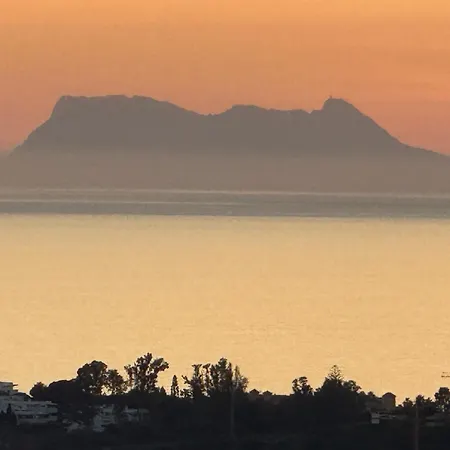 Paraiso Penthouse Unique Sea View To Gibraltar Apartment